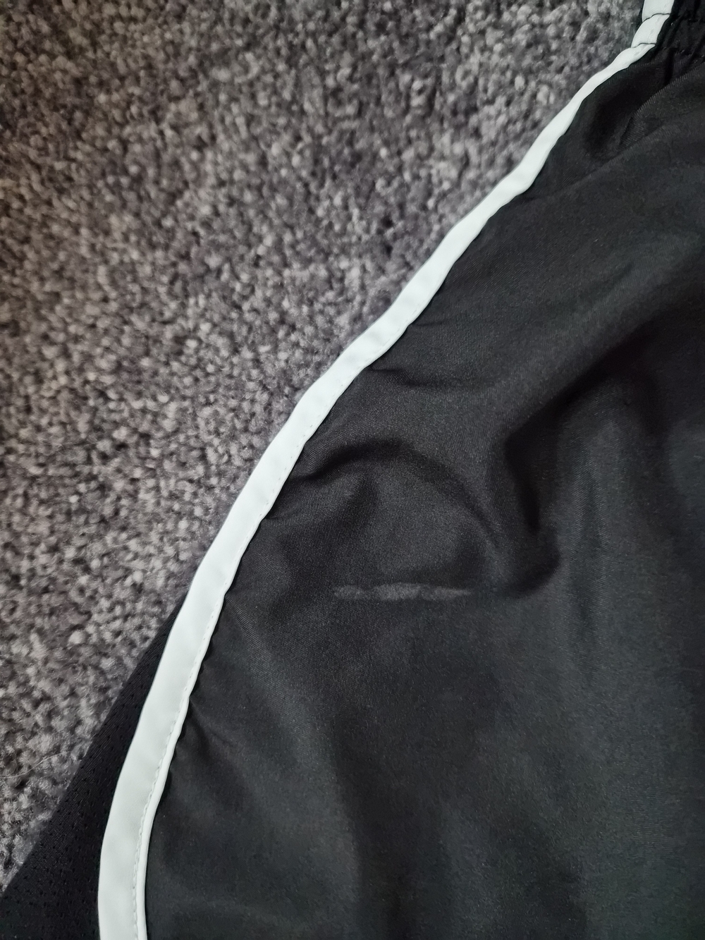 Nike Women's Black Dri-Fit Shorts - Picture 4 of 4